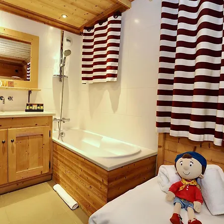 De 175m² A Le Praz - Confort Et Charme Pour 10 Personnes - Sauna Et Terrasse - Fr-1-575-11 Courchevel